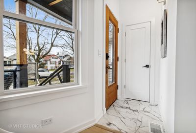 4713 N Leamington Avenue Chicago IL 60630