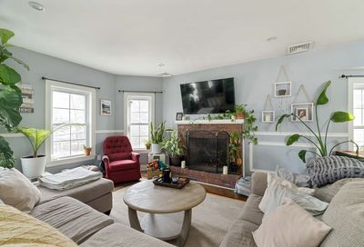 59 Myrtle St Watertown MA 02472
