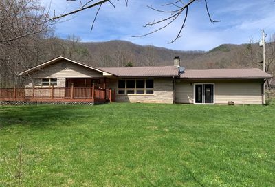 23 Orr Branch Robbinsville NC 28771