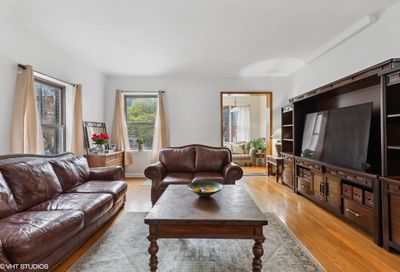 1145 E Hyde Park Boulevard Chicago IL 60615