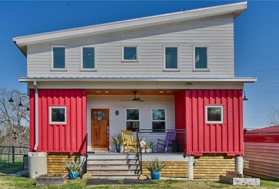 1023 Kovar Road New Ulm TX 78940