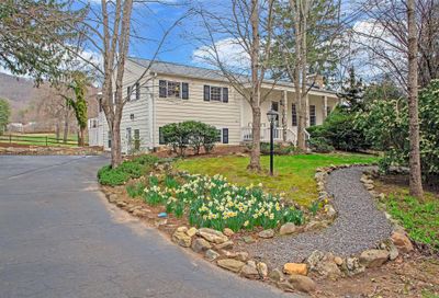 102 Chapel Road Black Mountain NC 28711