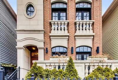 1314 W Barry Avenue Chicago IL 60657