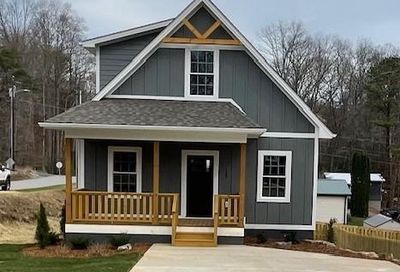 100 Locust Street Black Mountain NC 28711
