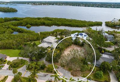 656 Tropical Circle Sarasota FL 34242