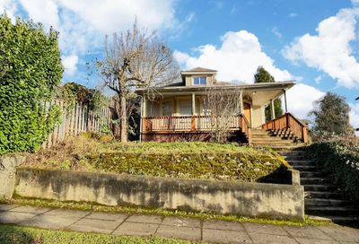 4404 NE 8th Ave Portland OR 97211