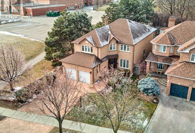 609 PATRIOT DR Mississauga ON L5R3S1