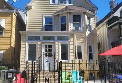 4137 N Bernard Street Chicago IL 60618