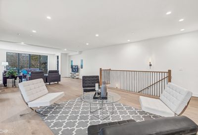 2343 N Elston Court Chicago IL 60614