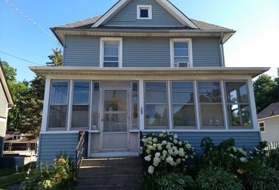 209 W Main Street Barrington IL 60010