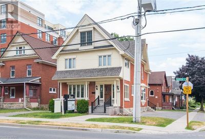 429 QUEEN Street S Kitchener ON N2G1W6
