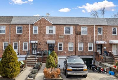 56-55 205th Street Oakland Gardens NY 11364