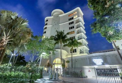 128 Golden Gate Point Sarasota FL 34236