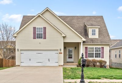 3753 Suiter Rd Clarksville TN 37040