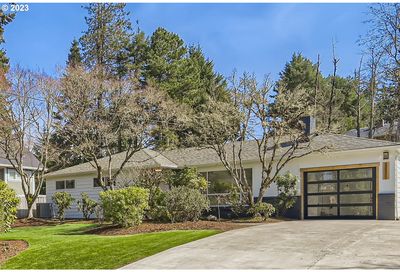 2020 Wembley Park Rd Lake Oswego OR 97034