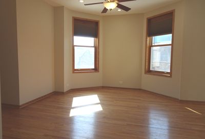 5532 N Broadway Street Chicago IL 60640
