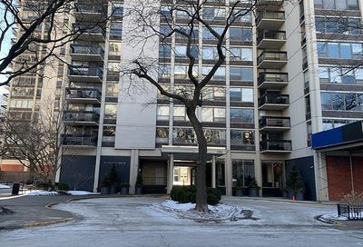 1360 N Sandburg Terrace Chicago IL 60610