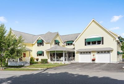 88 Park St Clinton MA 01510