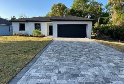 208 E 16th Street Apopka FL 32703