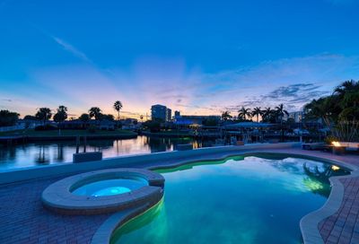 612 Snug Island Clearwater FL 33767
