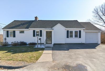 49 Marsh Ave Worcester MA 01605