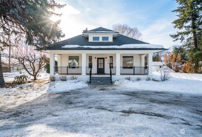 914 Pioneer Ave Cashmere WA 98815