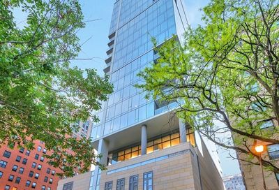 4 E Elm Street Chicago IL 60611