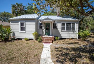 1218 19th Street W Bradenton FL 34205