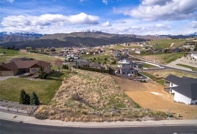 443 W Rolling Hills Lane Wenatchee WA 98801