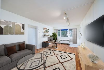 224-37 Kingsbury Avenue Oakland Gardens NY 11364