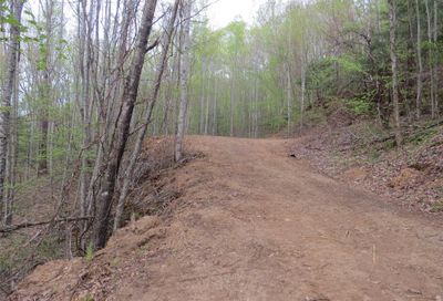 000 Sutton Ridge Road Burnsville NC 28714