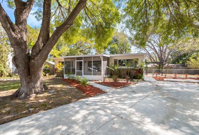 9325 90th Terrace Seminole FL 33777