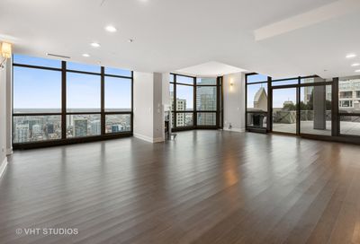 21 E Huron Street Chicago IL 60611