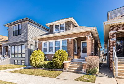 4135 N Mason Avenue Chicago IL 60634