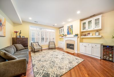 3346 N Sheffield Avenue Chicago IL 60657