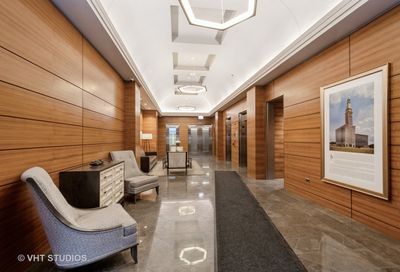 6 N Michigan Avenue Chicago IL 60602