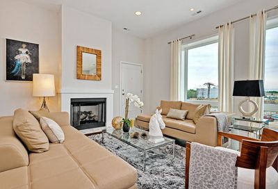 2142 N Neenah Avenue Chicago IL 60707