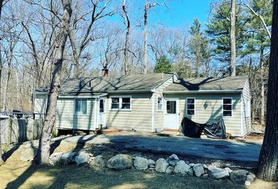 85 Marblehead St North Reading MA 01864