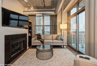 933 W Van Buren Street Chicago IL 60607