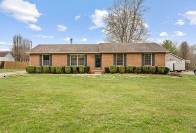 108 Meadows Rd White House TN 37188