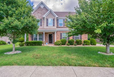 1936 Oak Dr Murfreesboro TN 37128