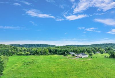 351 Barlow Ln Lascassas TN 37085