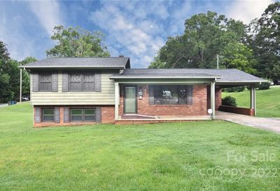 718 8th Street Hickory NC 28602