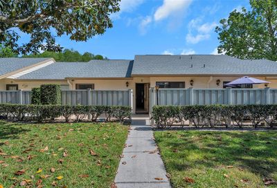 1375 Pine Glen Lane Tarpon Springs FL 34688