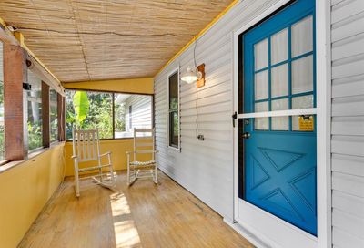 5118 2nd Avenue W Bradenton FL 34209