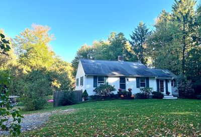 1 Pleasant St Sherborn MA 01770