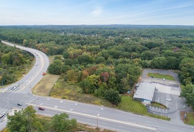 24 Rockingham Rd Windham NH 03087