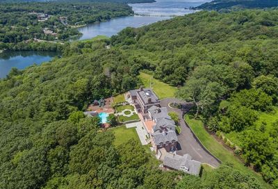 300 Lawrence Hill Road Cold Spring Harbor NY 11724