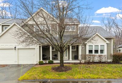 8 Cole Dr Hopkinton MA 01748
