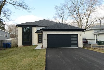 0n112 Leonard Street Winfield IL 60190